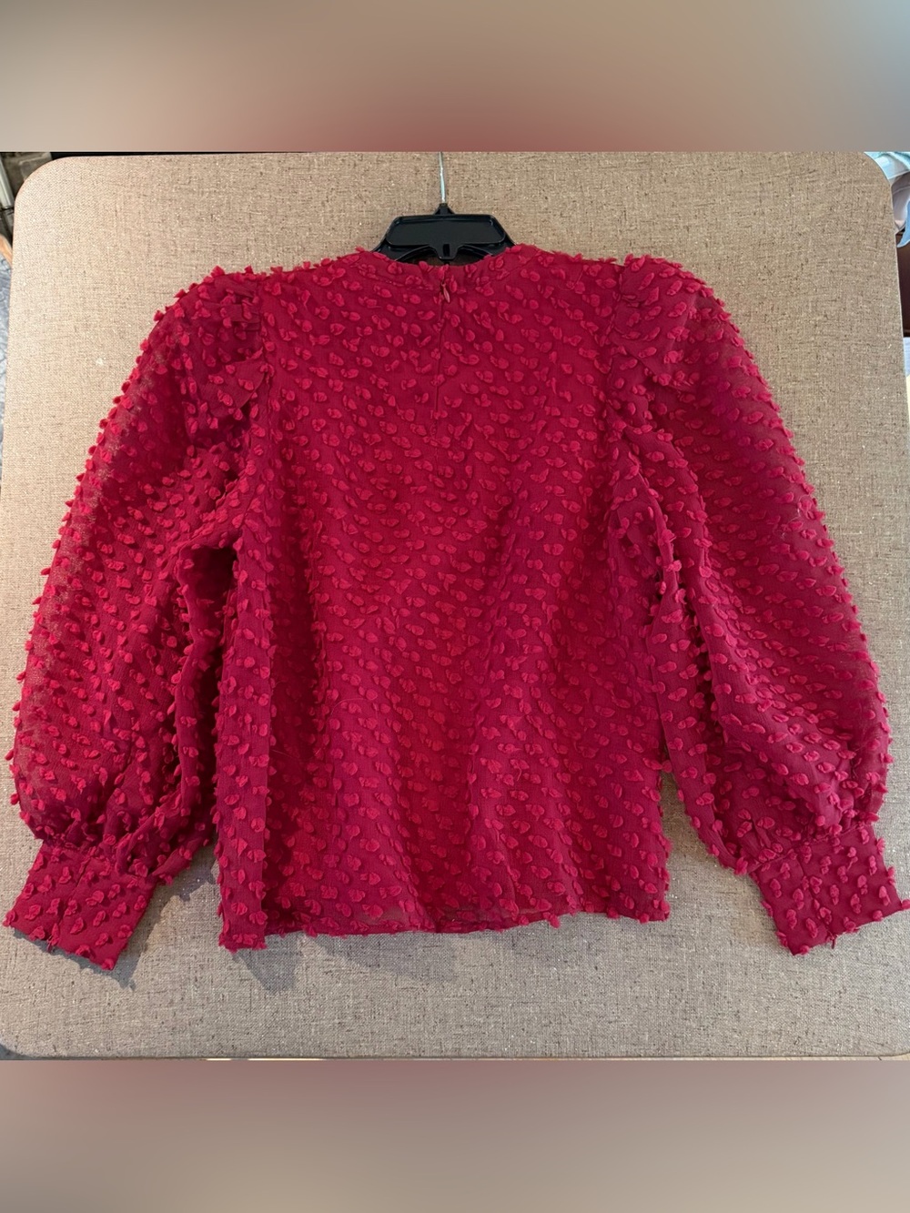 Textured Puff-Sleeve Blouse - Red - Picture 3 of 3